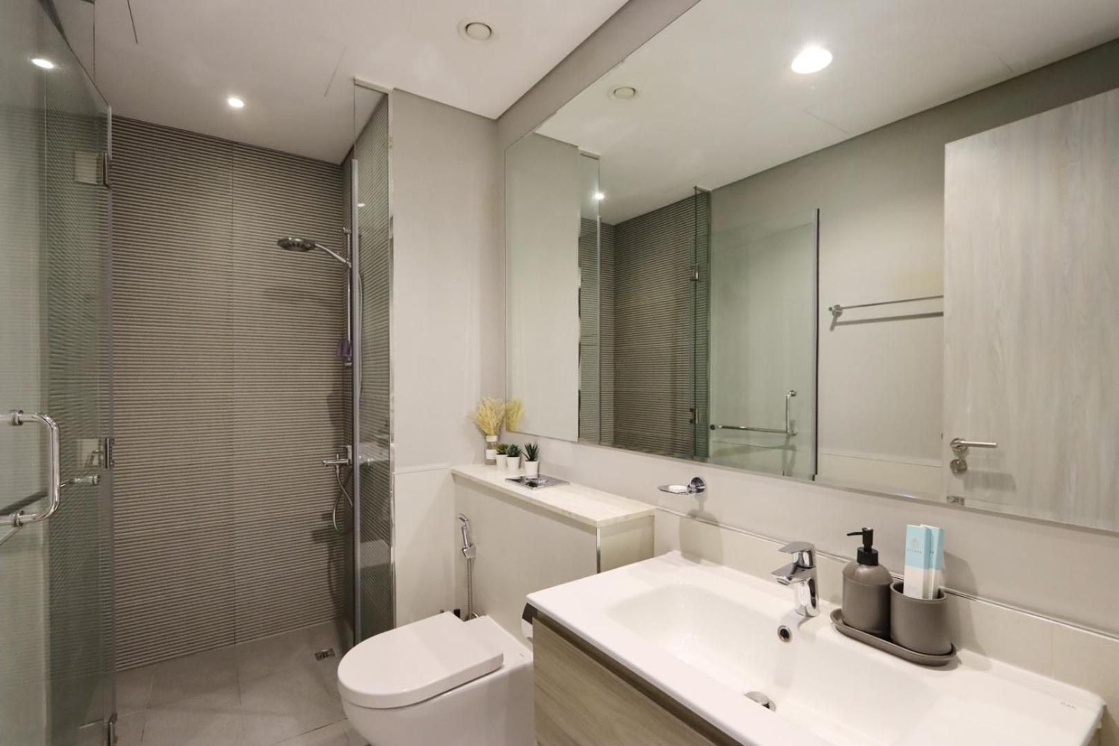 Livbnb-1b Urban Serenity With Private Balcony Apartment Dubai